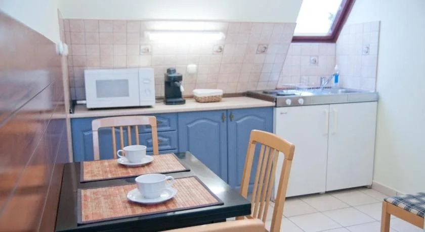 Apartments Yowan