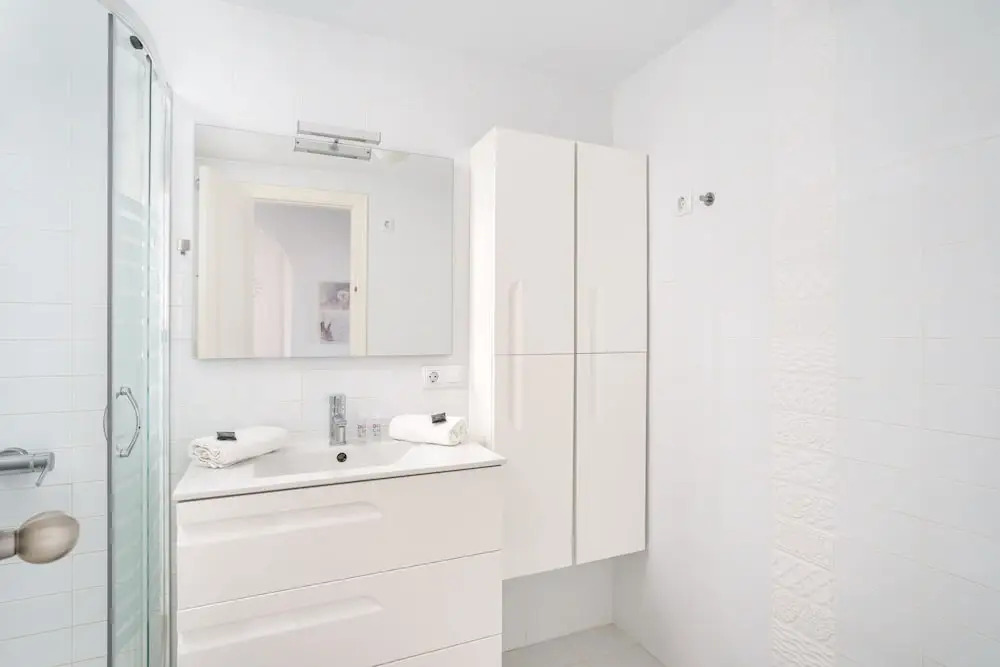 Terrific Bright Apartment with Private Terrace Ref 71