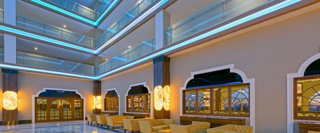 Simurg Luxury Halal Hotel
