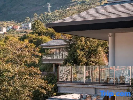 Nujiang Lushui Anyu · Aduo Hillside Cliff Resort Hotel