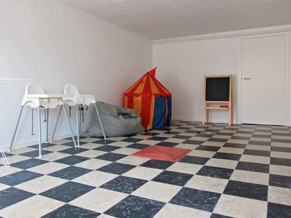 Enticing Holiday Home in Middelkerke near Sea