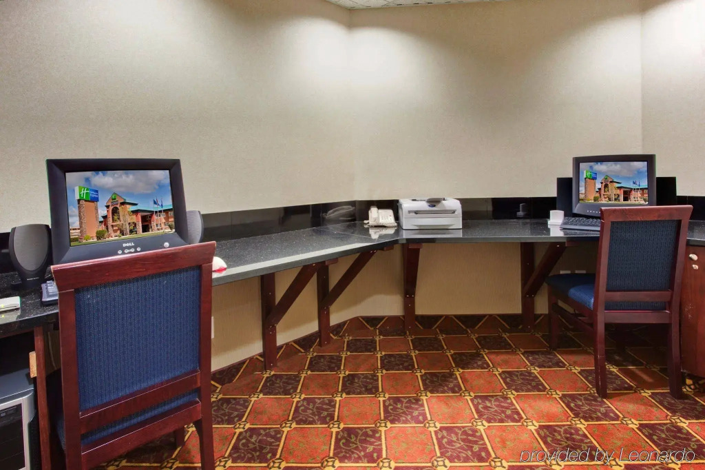 Holiday Inn Express Red Deer by IHG