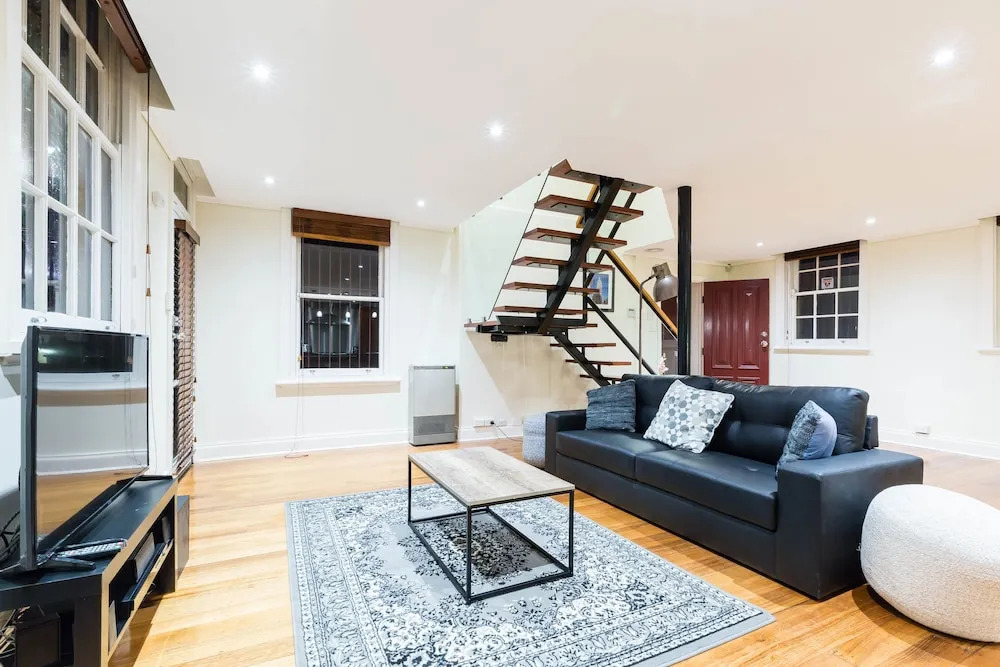 HELENA, 2BDR Fitzroy House