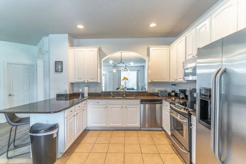7812 Windsor Hills