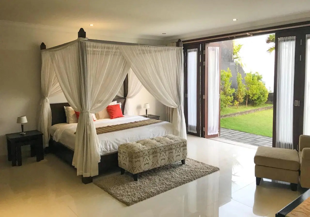 Indigo Dream Villa