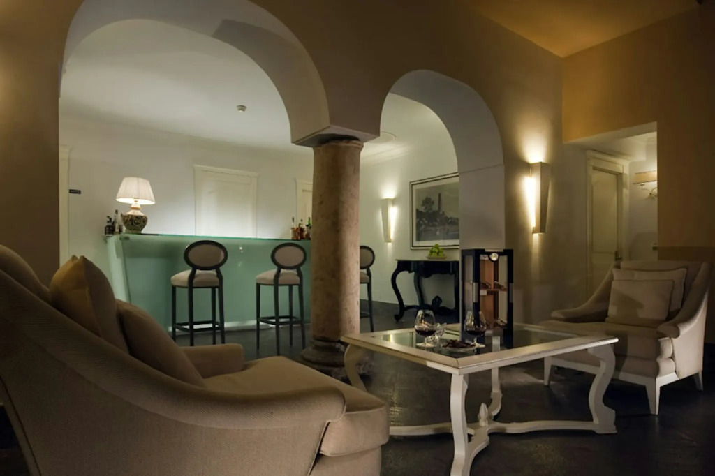 Villa Athena Resort