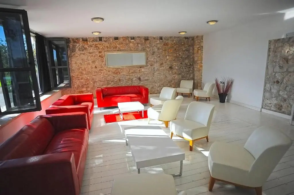 Unique villa Mojito with extra large pool in Rovinj for up to 12 persons, 6 bedrooms