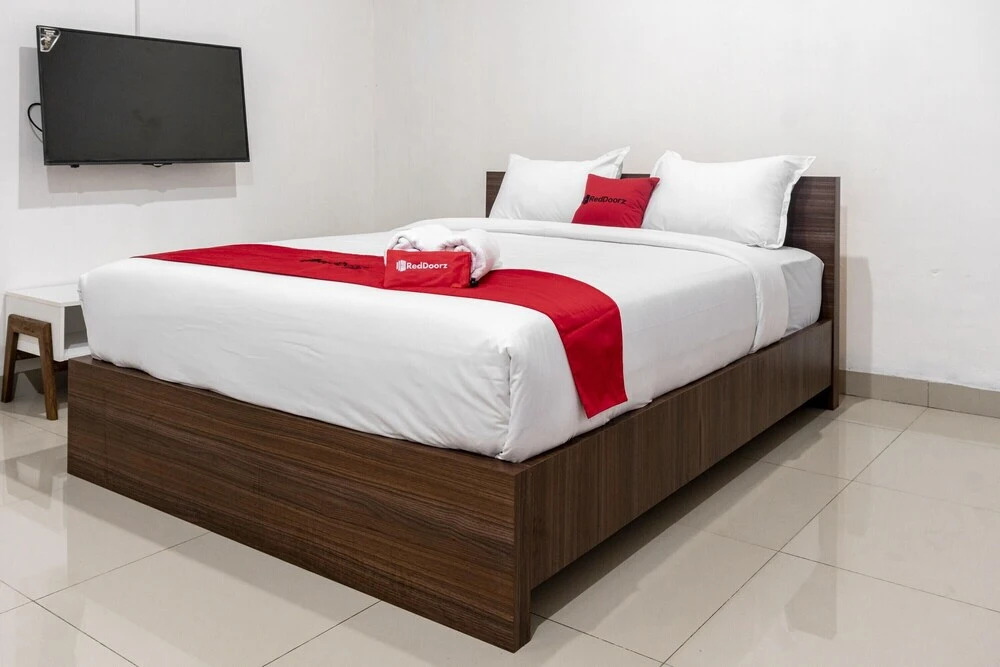 Afifah Guesthouse by RedDoorz
