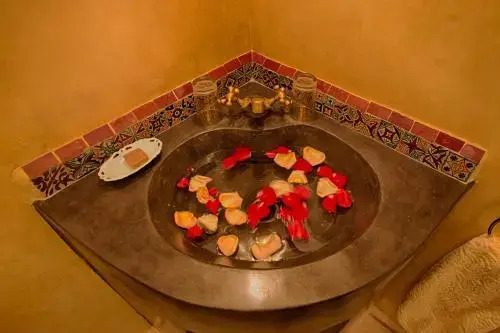 Riad Alena