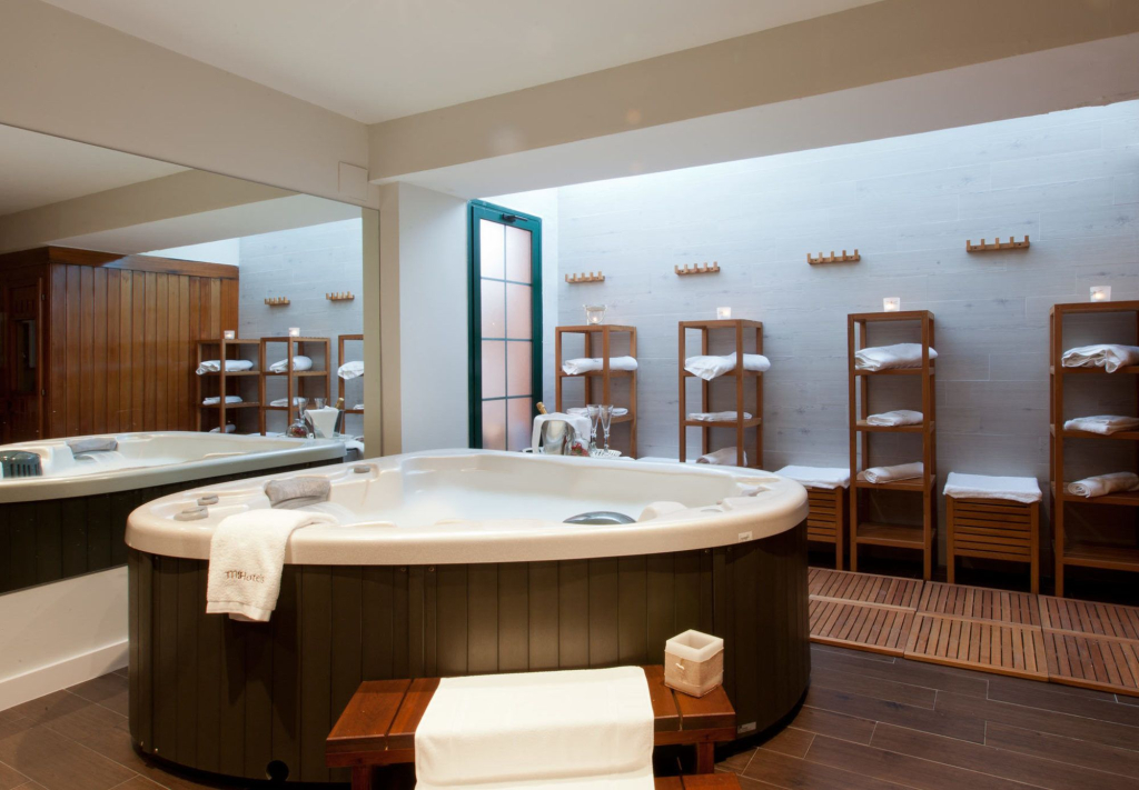 Hotel MR Les Rotes