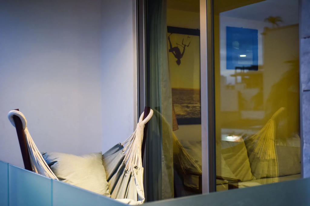 Newport House Playa Boutique Hotel - Beach Club Access