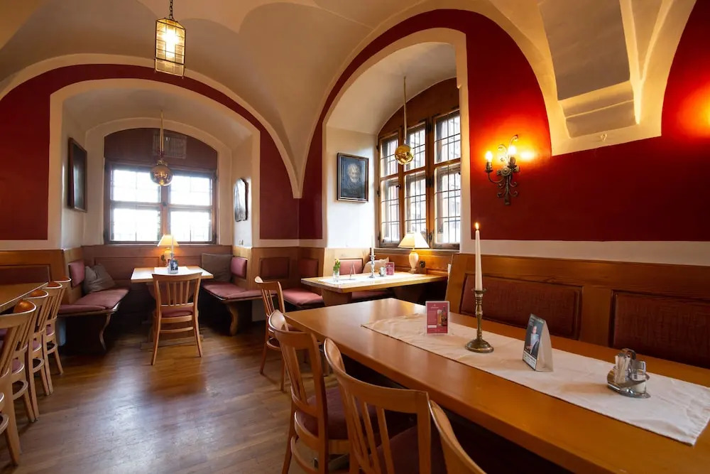 Schlosshotel Harburg