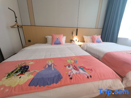 Weilanjian Hotel (Haikou Meilan Airport)