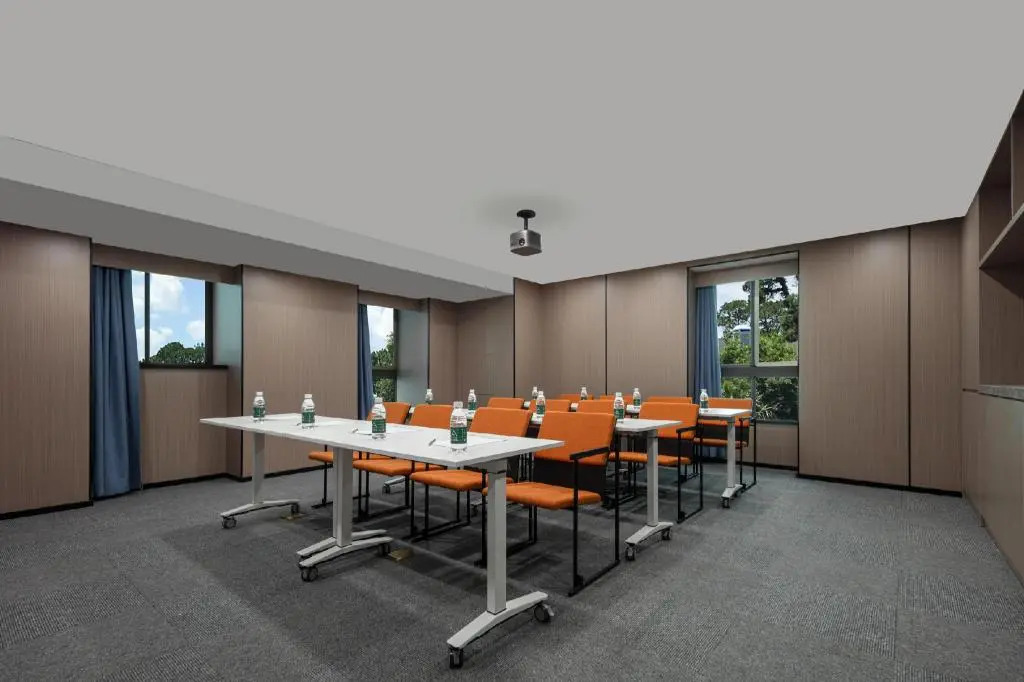 Atour Hotel Shanghai City Center ATHOUSE嘉邸