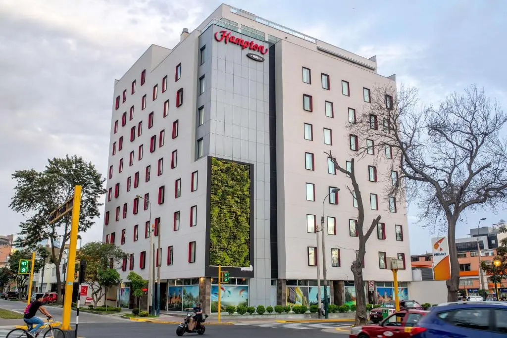 Hampton San Isidro para Lima Tours