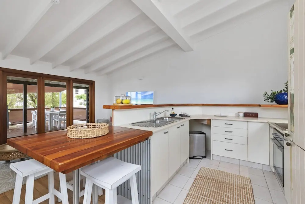 Castaway in Tugun