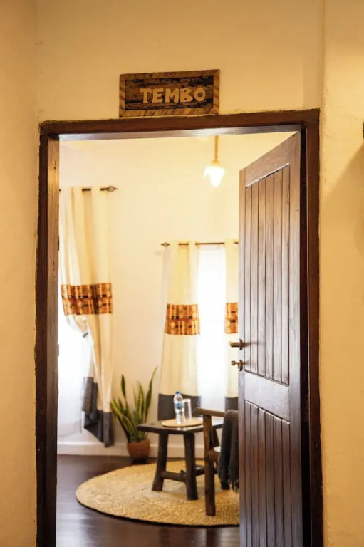 Kitunduni Lodge