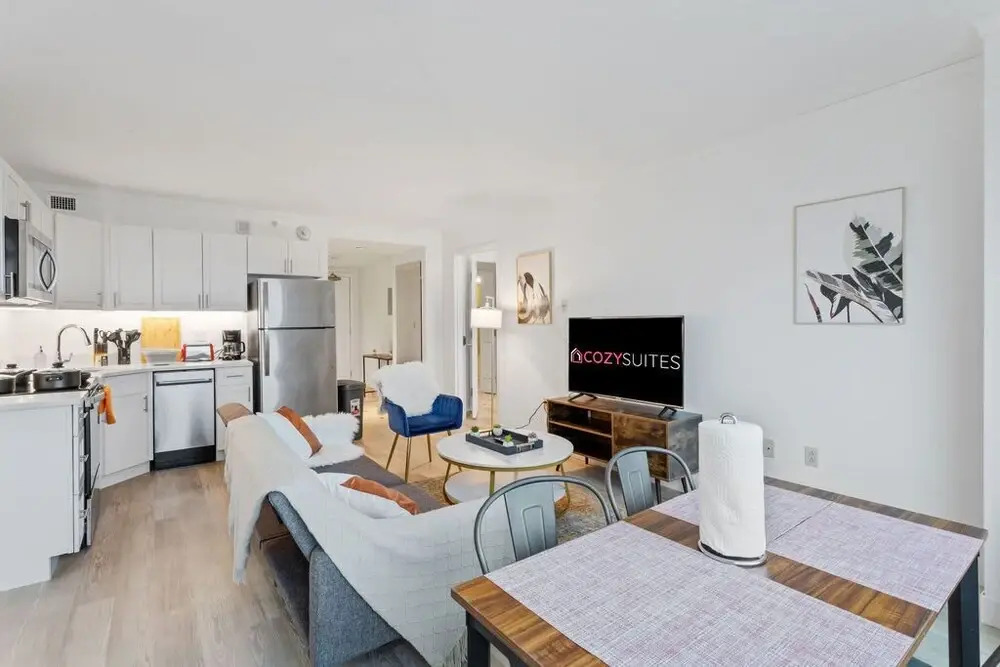 Beachfront 2Br 3Ba Condo By Cozysuites