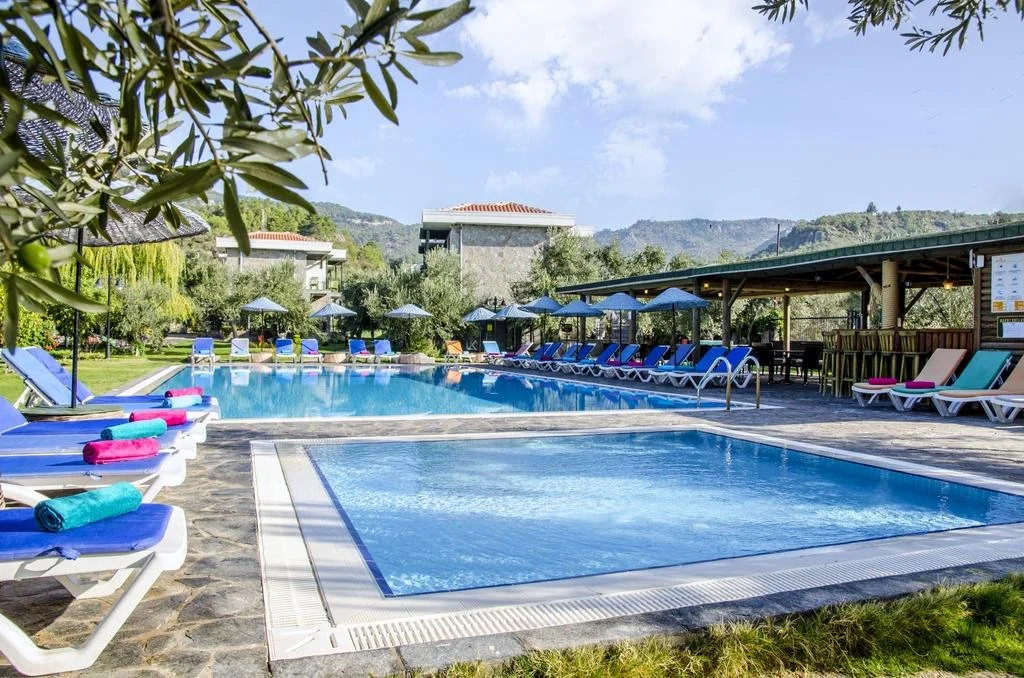 Assos Oleas Hotel
