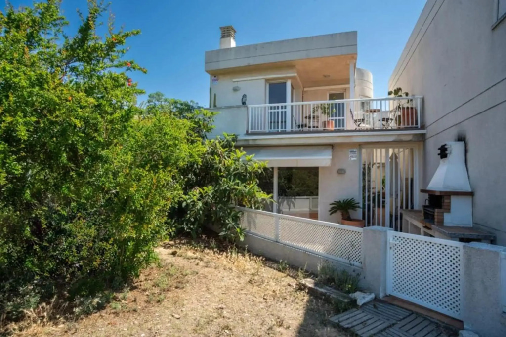 Comfortable House in Sitges with Shared Pool