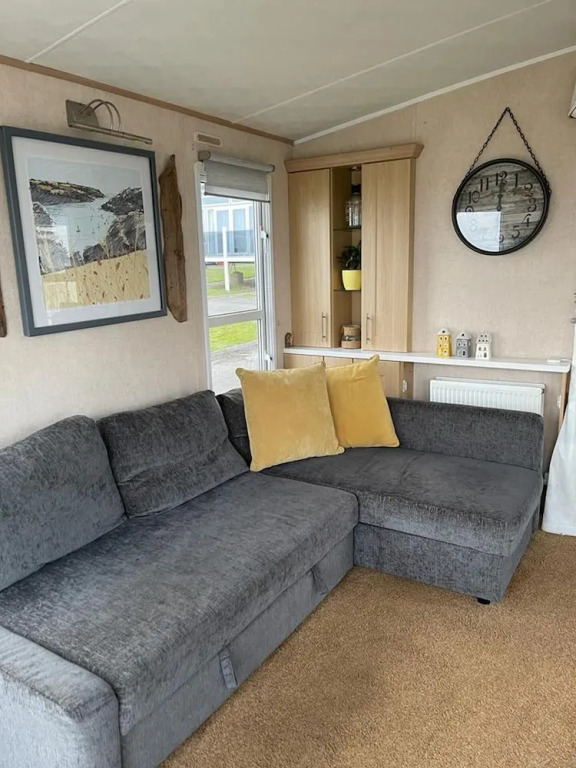 Stunning 3-Bed Caravan with sea views