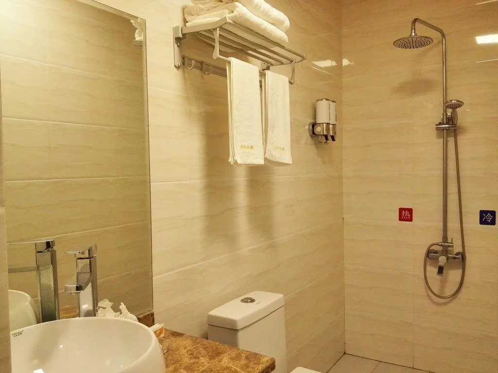 Handsome Guesthouse