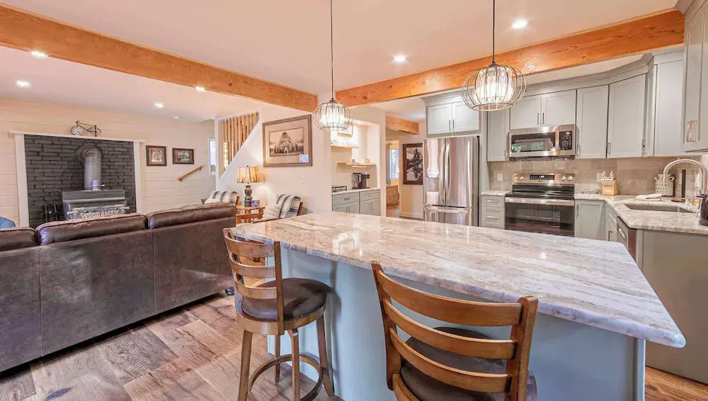 Whispering Pines Family Retreat By Carnelian Bay