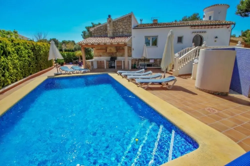 Susi - holiday home with private swimming pool in Moraira