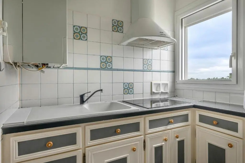 Le Pouliguen vous accueille pour un sejour dans ce bel appartement