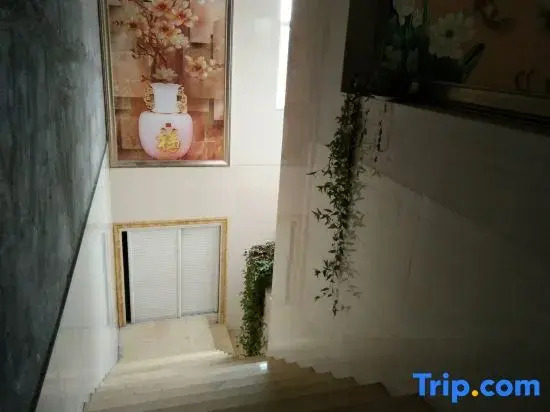 Yangzhou Zhiyue Fengyuan Hotel