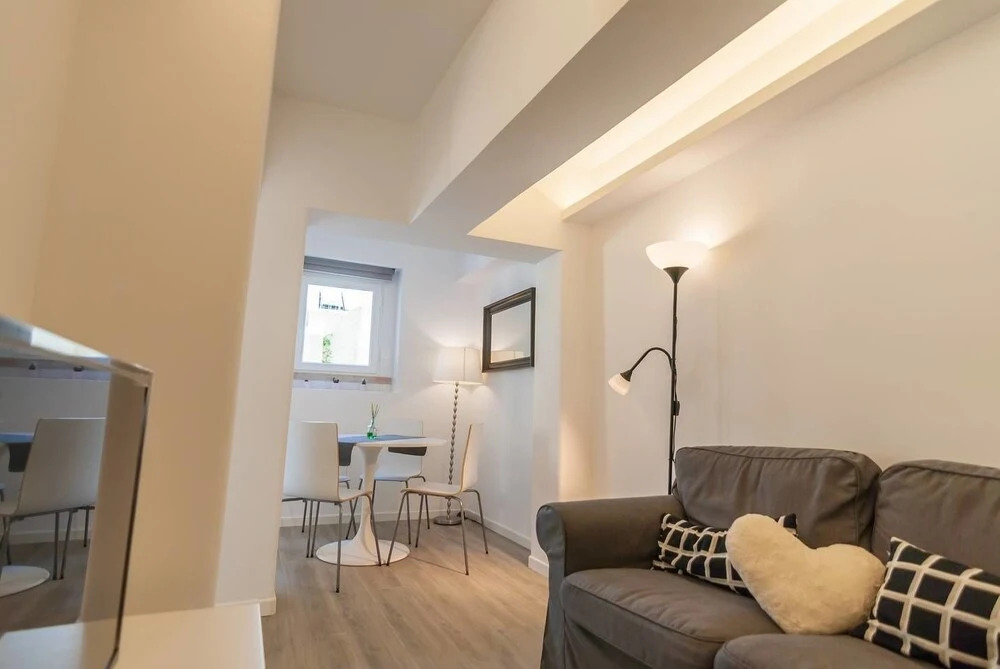 Alameda Apartments & Rooms