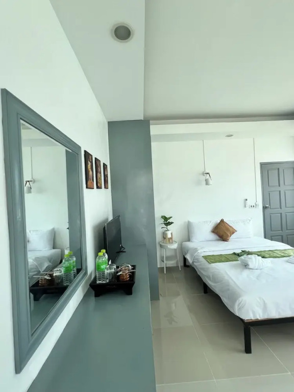 LimeTree Loft Guesthouse