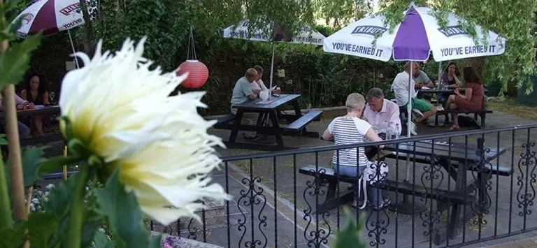 The Royal Oak Inn