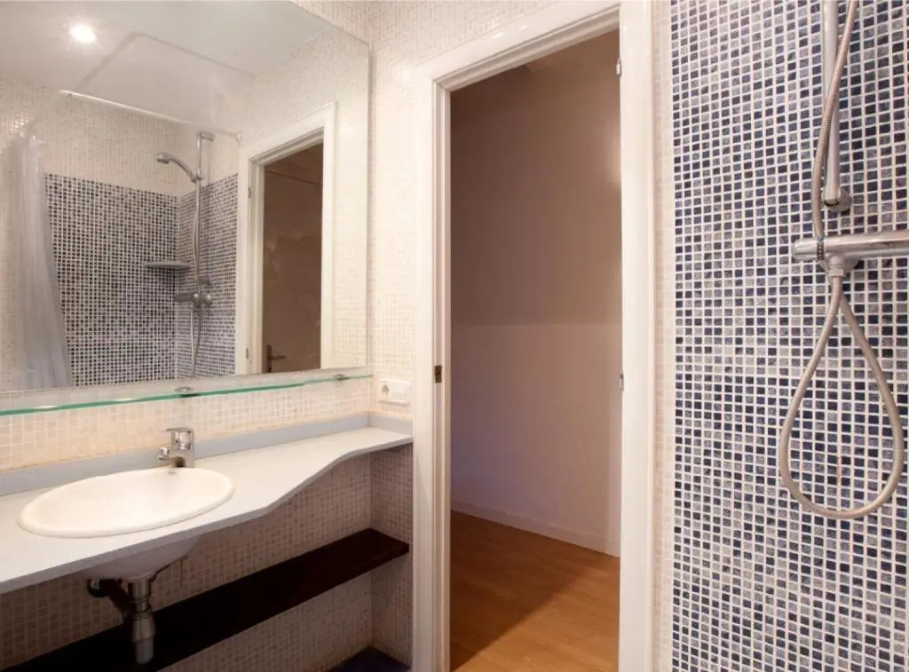 Authentic flat2 in Poble sec - Paralelo
