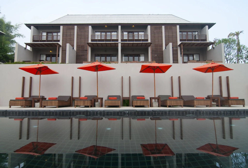 Yoma Hotel, Pai