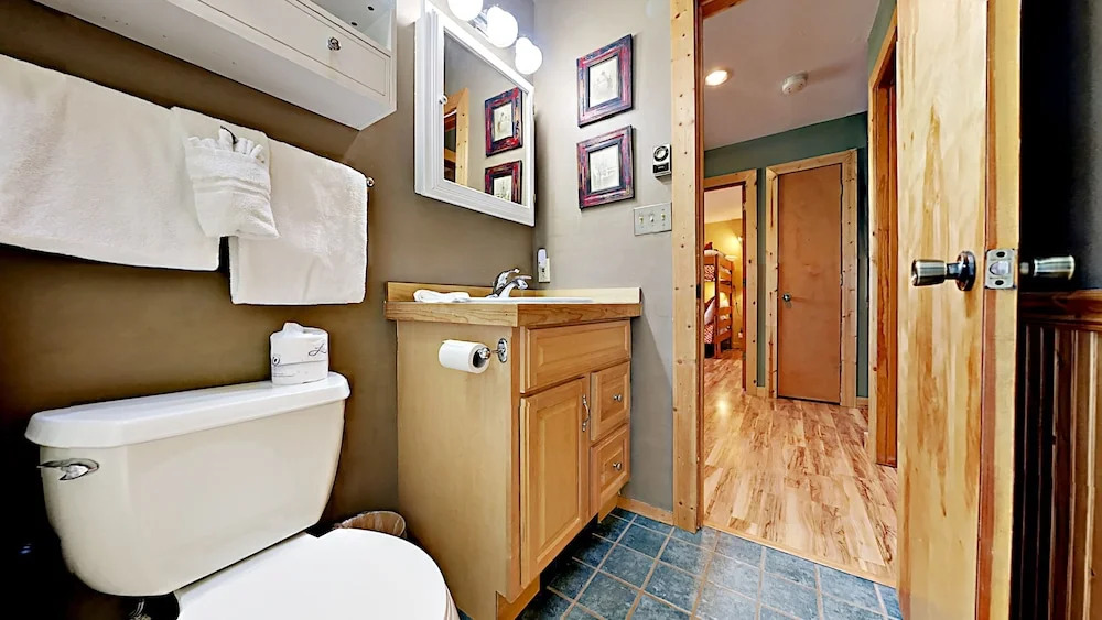 6740 Ryan Gulch Road #CR-1260 - 2 Br townhouse by RedAwning