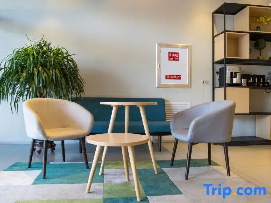 Homeinn Ease Hotel (Yingkou City Central Hospital)