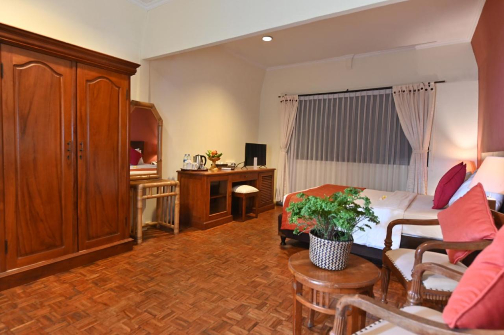 Puri Dewa Bharata Hotel & Villas