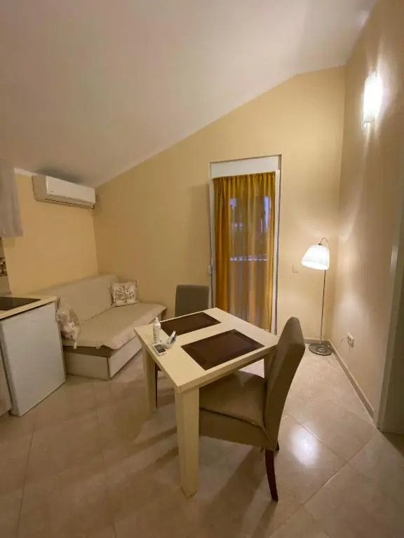 Apartmani Raskovic