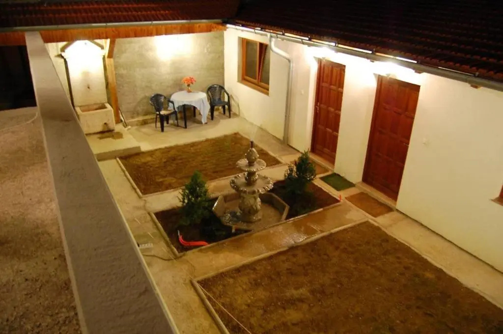 Apartments Castanea