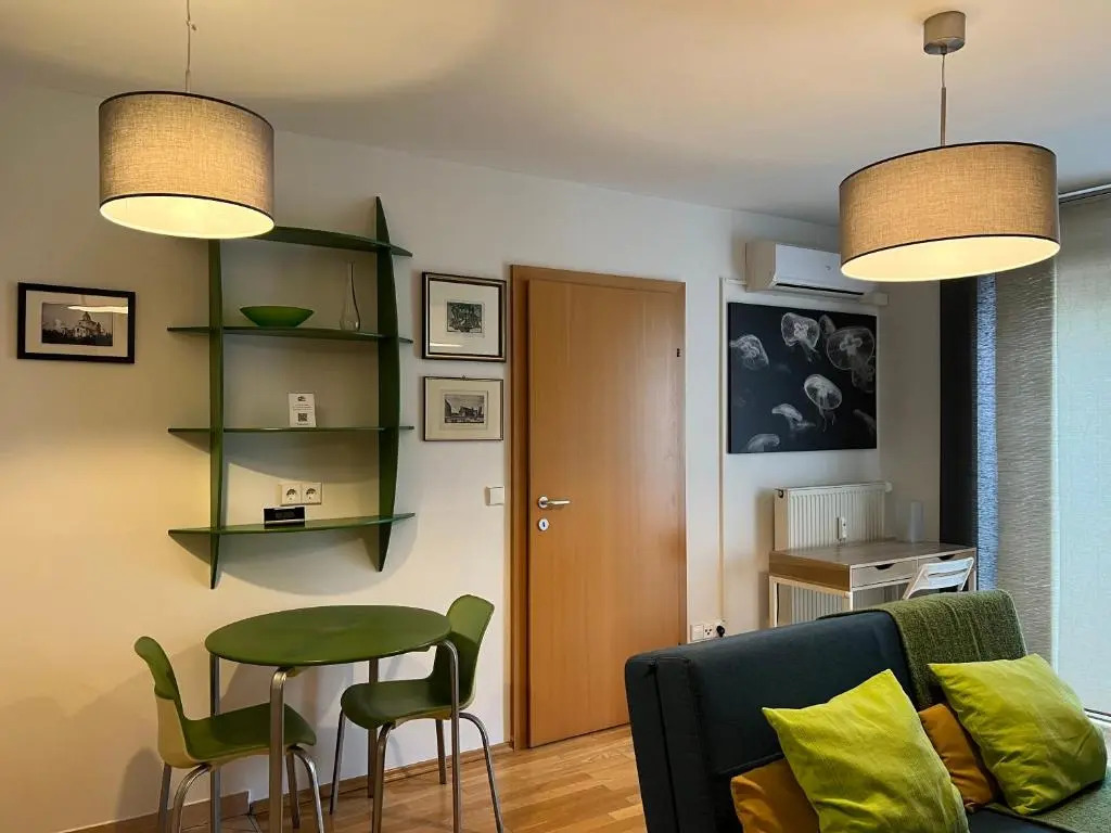 Feels-Like-Home Apt @ Praterstern