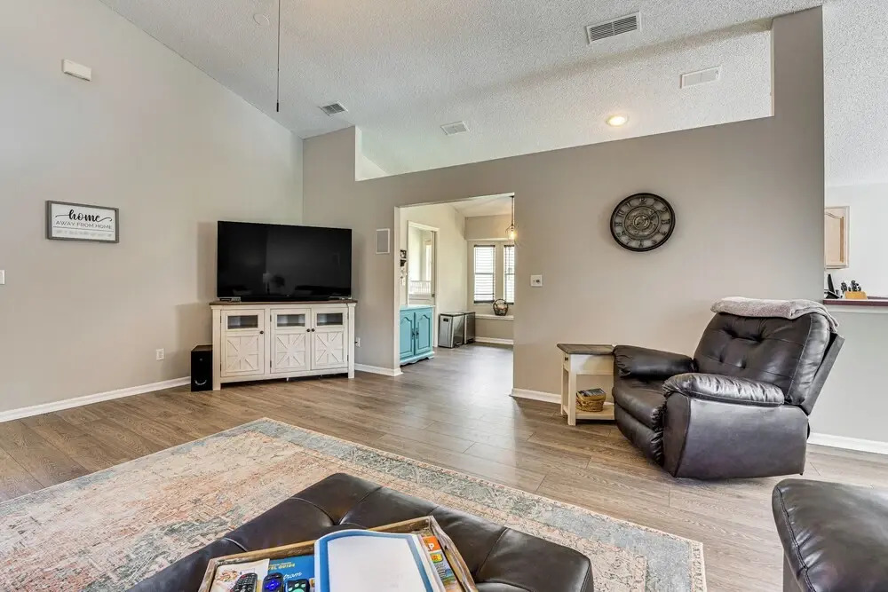 Heated Pool & Screened Lanai: Haines City Haven!
