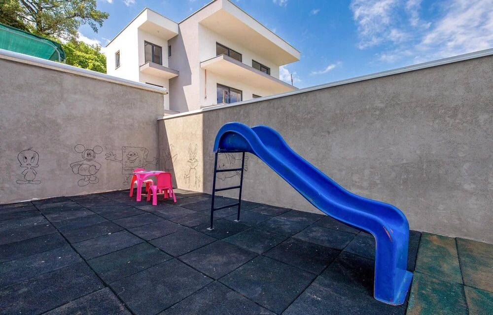 Amazing Home in Matulji With Outdoor Swimming Pool, Wifi and 5 Bedrooms