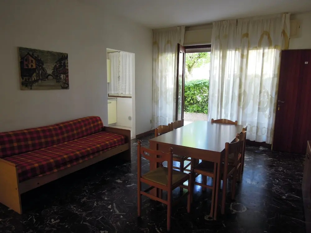 Spacious Family Apartment for 8 Guests
