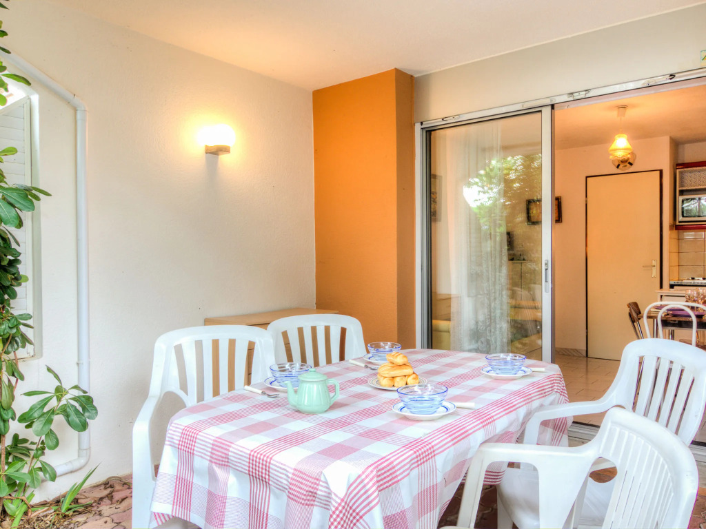 Apartment Les Cyprianes-3 by Interhome