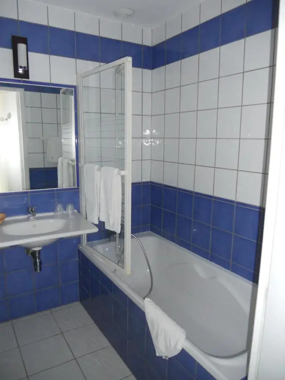 Logis Hotel Le Richelieu - Royan Atlantique