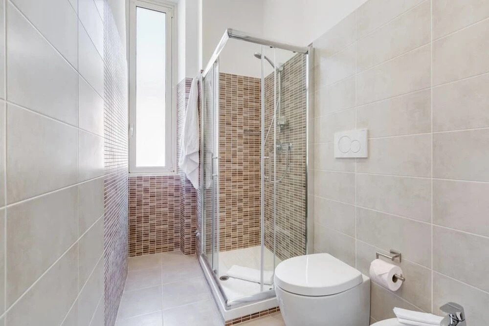 Bright and Modern 2 bed Flat in Prati