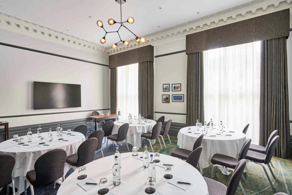 Отель The Clermont London, Victoria