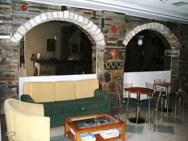 Hotel Diana - in the heart of Koroni