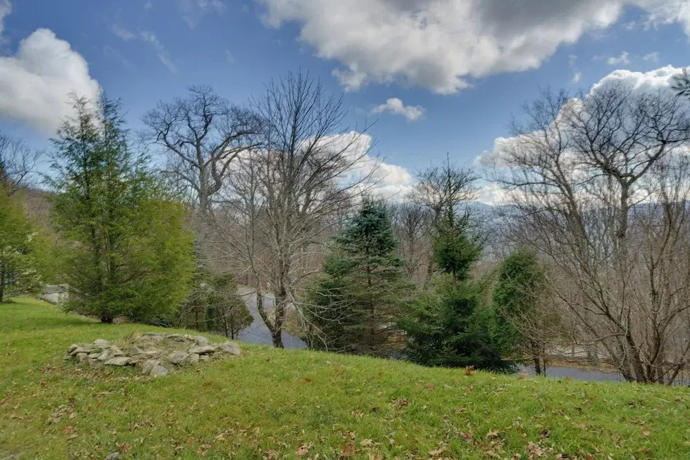 Near Trail Access & Beech Mtn Ski: 1st-floor Condo